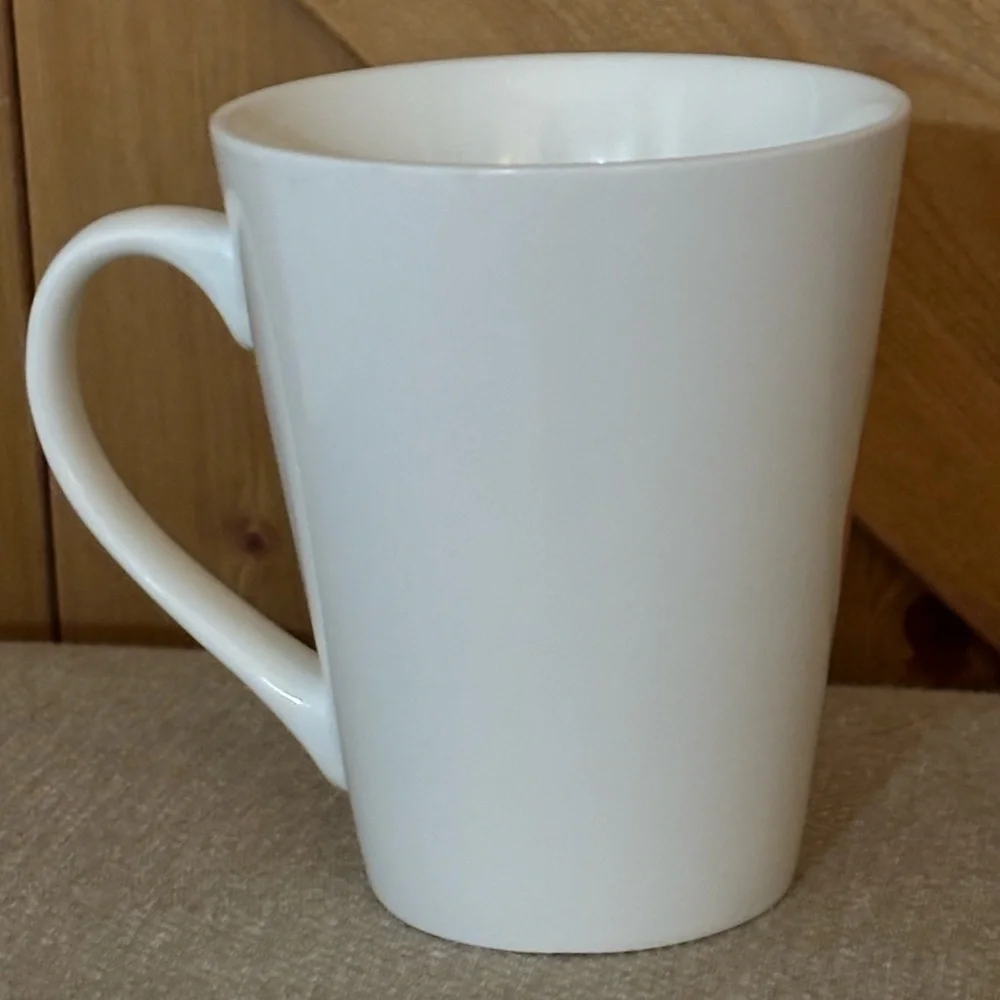 Retired Starbucks 2016 Valentine's Day Coffee Cup 12 oz